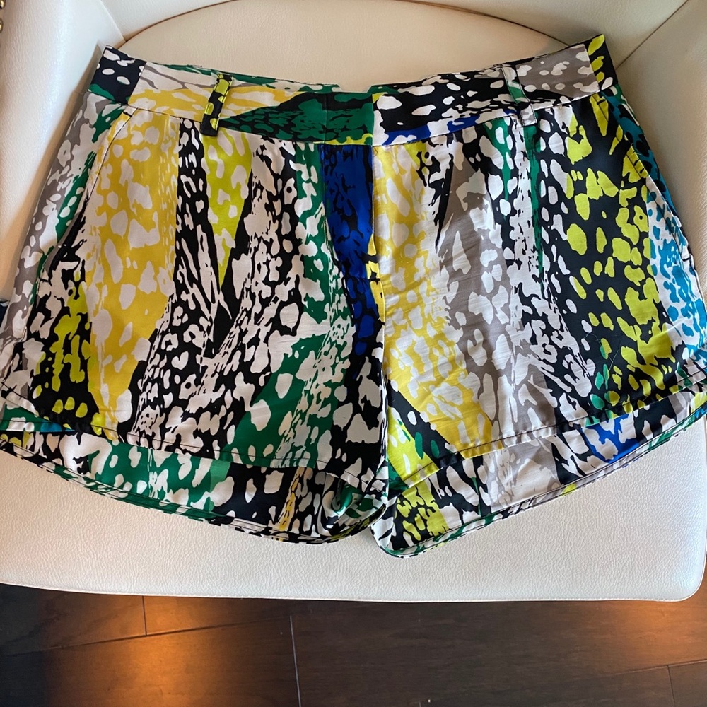 BCBG silk shorts